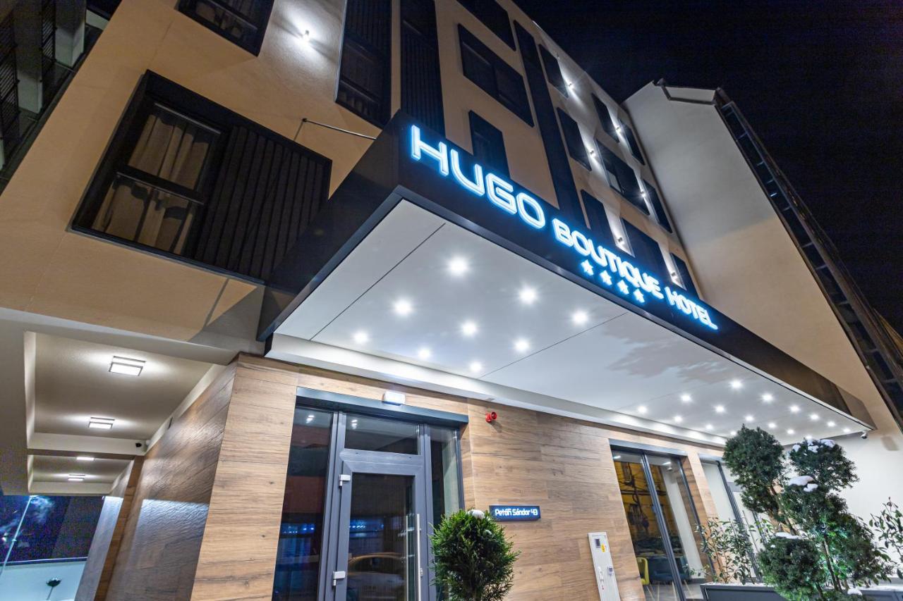 Hugo Hotel Satu Mare Extérieur photo